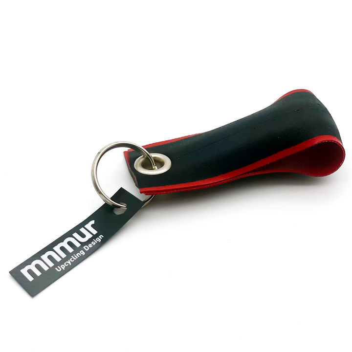 Mnmur キーホルダー レーシングタイヤ素材 イタリア製 – Amber Ark Mnmur キーホルダー レーシングタイヤ素材 イタリア製 – Amber Ark